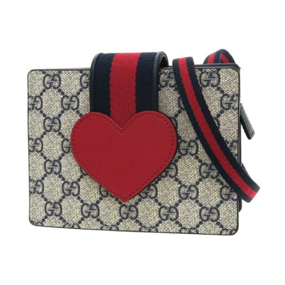 Gucci Beige Handbag GG canvas prominent red heart